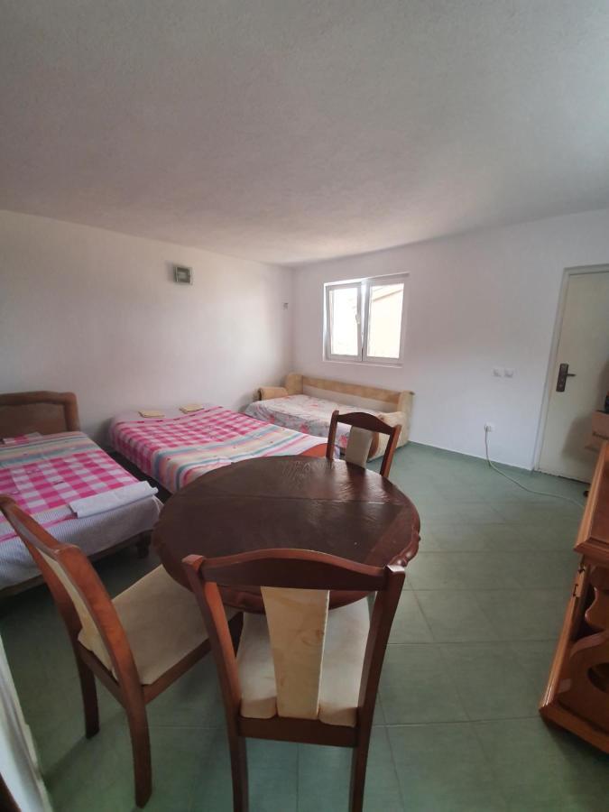 Leni Apartmani Dobre Vode Dobra Voda Exterior foto